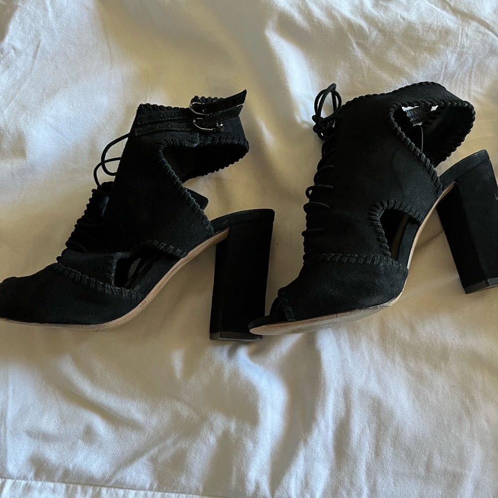 Alexandre Birman black suede open toe booties